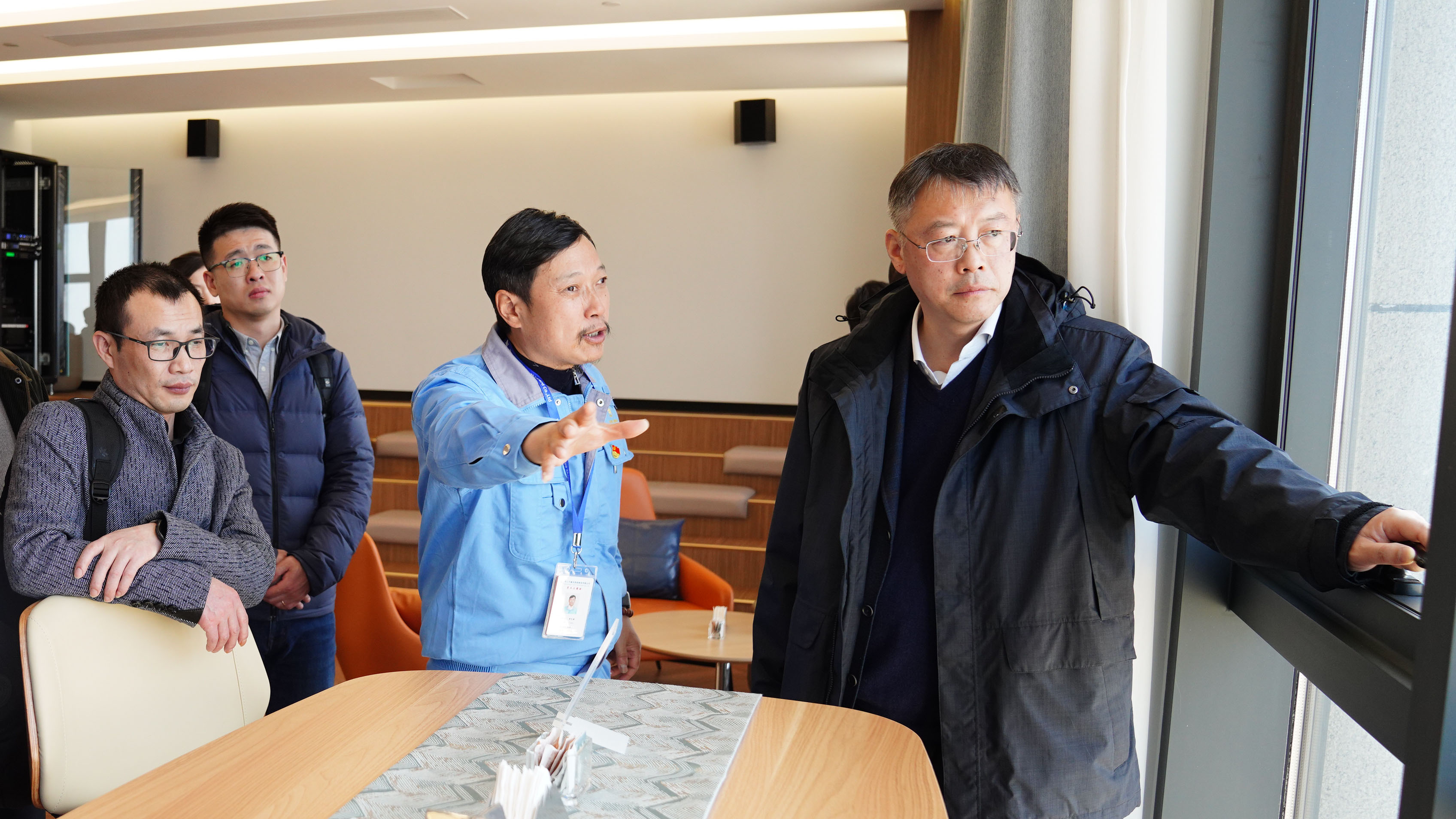 中国船舶工业行业协会秘书长李彦庆一行莅临我司考察调研_环球360